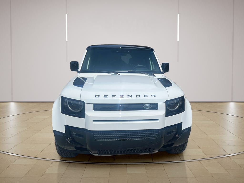 New 2026 White Land Rover V8 image 10