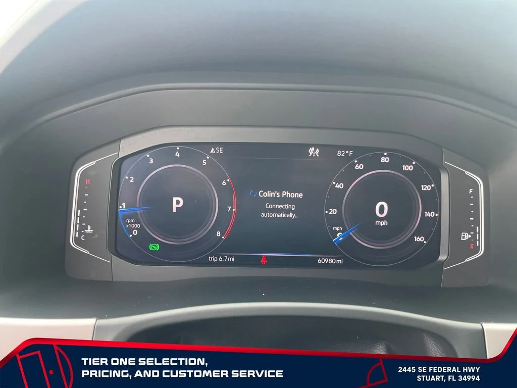 Used 2020 Gray Volkswagen 3.6L V6 SEL Premium image 21