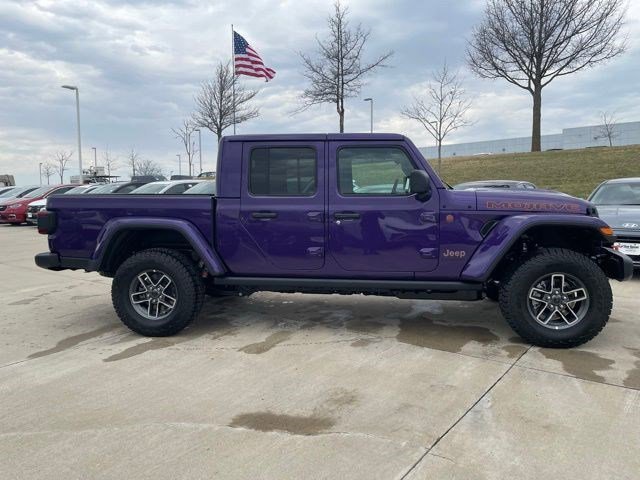 New 2026 Reign Jeep Mojave image 6