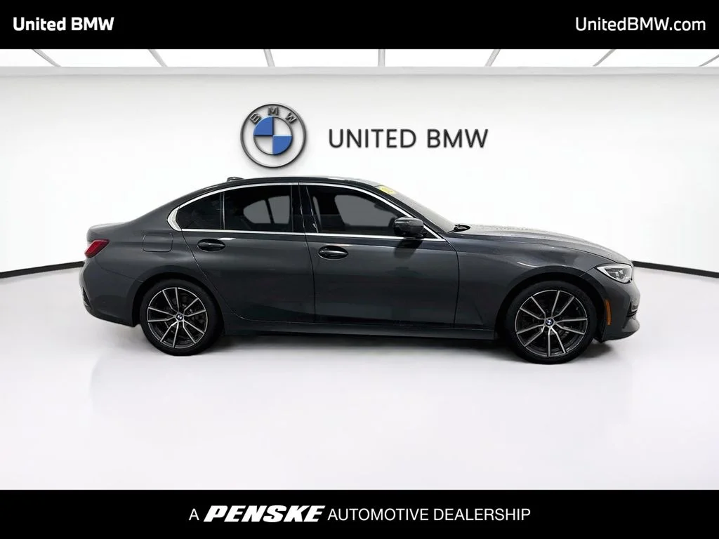 Used 2021 Mineral Grey Metallic BMW 330i image 4