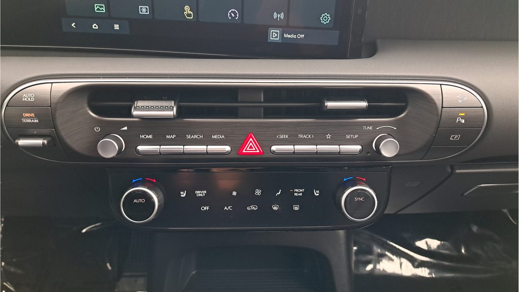 New 2026 Gray Hyundai SEL 8P image 22
