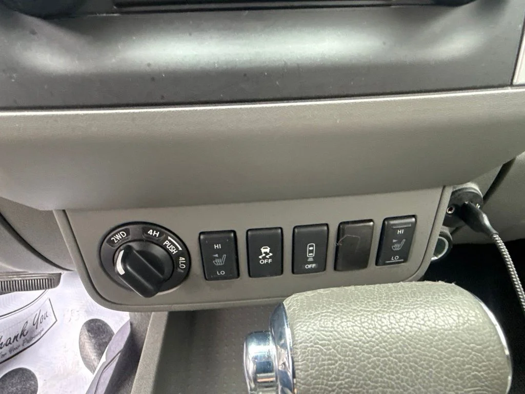 Used 2019 White Nissan SV image 20