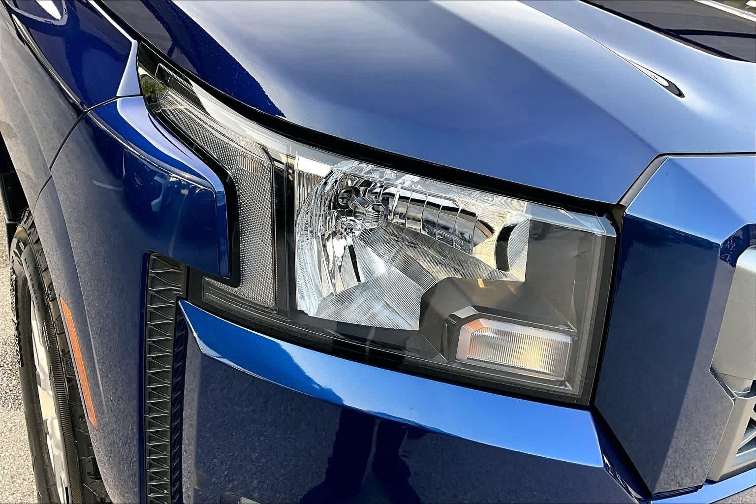 Used 2023 Deep Blue Pearl Nissan SV image 27