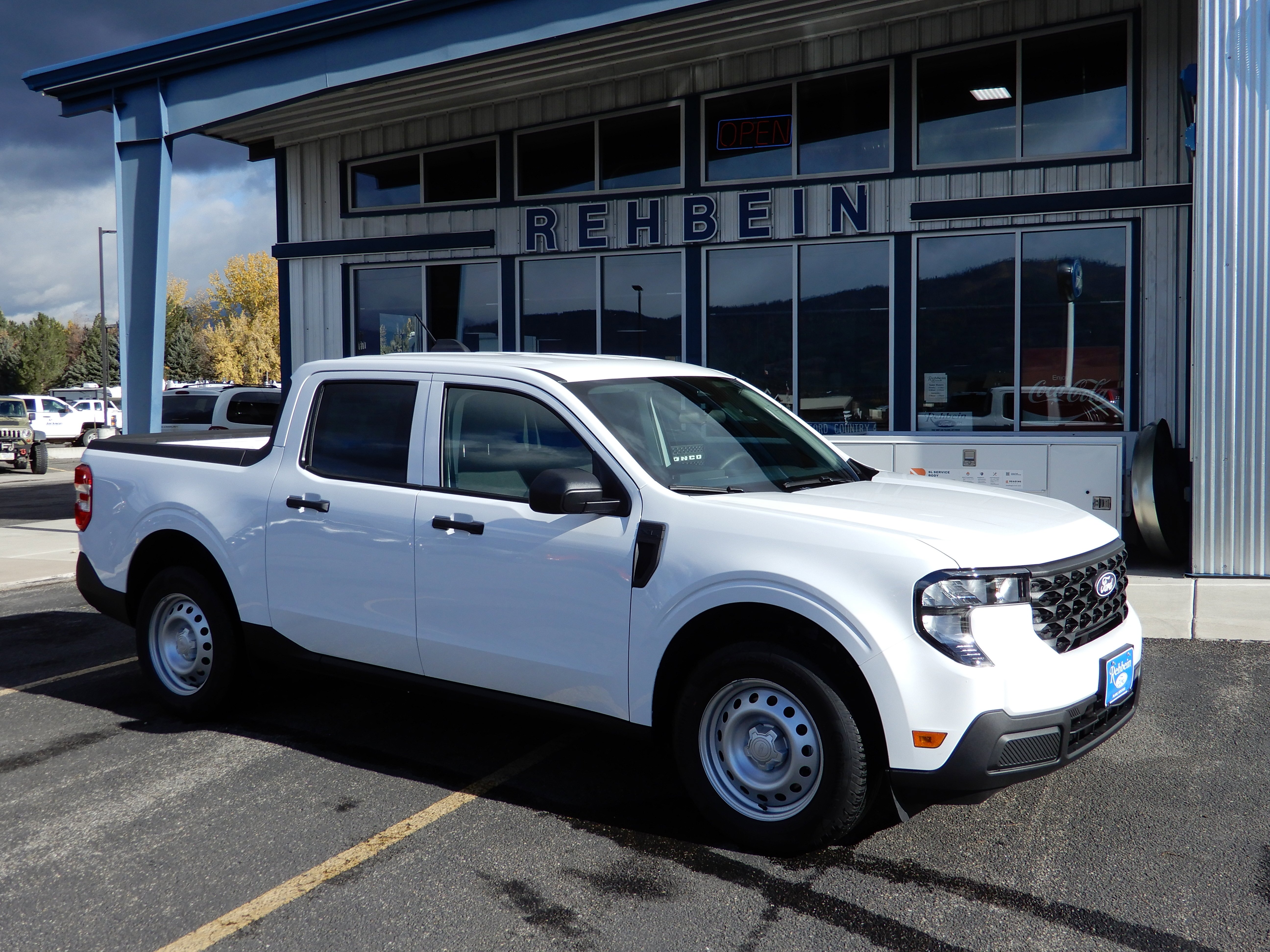 2025 Ford Maverick XL