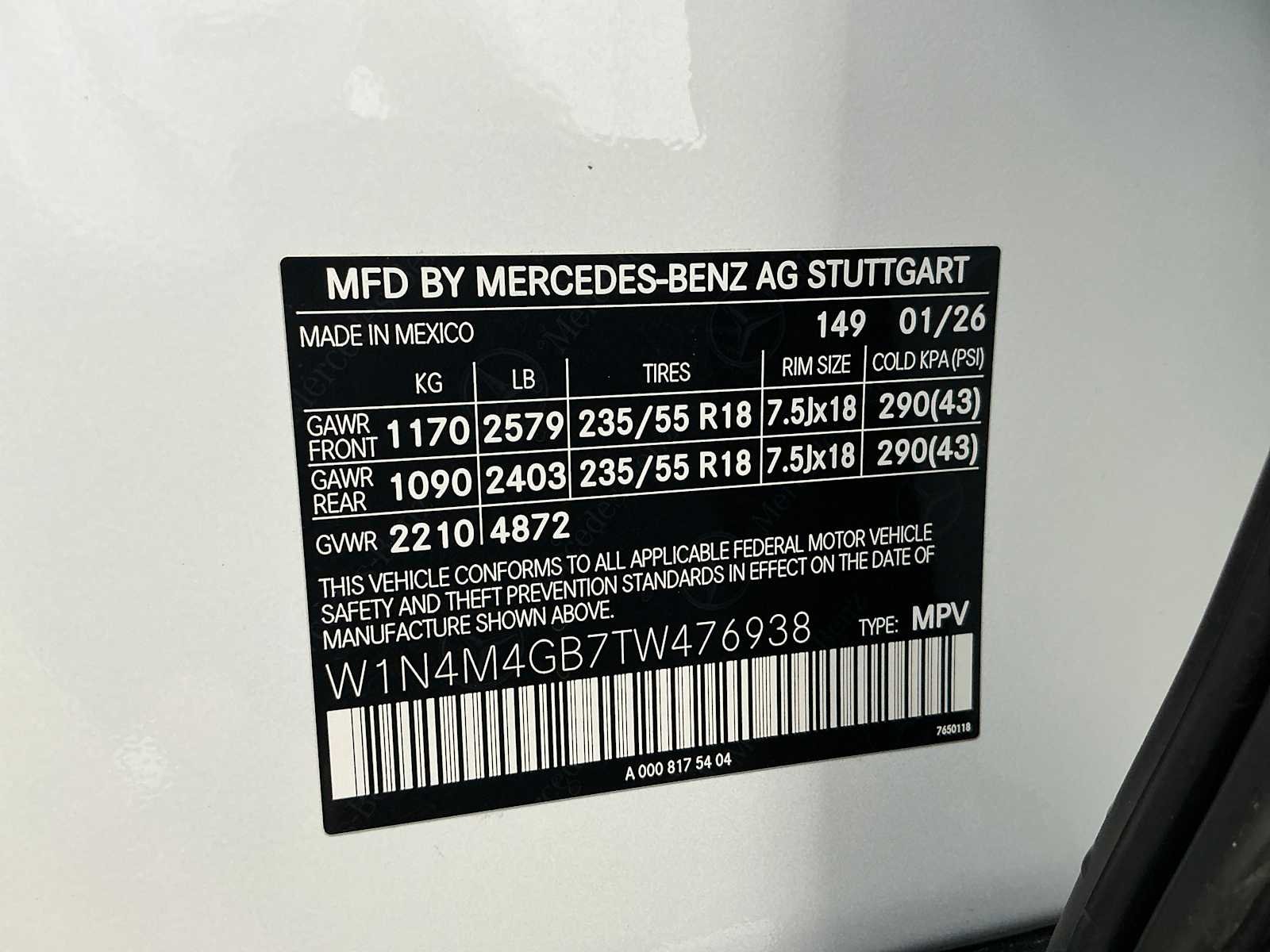 Certified Used 2026 Polar White Mercedes-Benz GLB 250 image 29