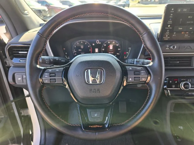 Used 2026 White Honda  image 30