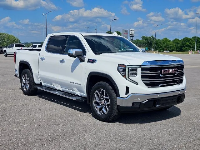 2026 GMC Sierra 1500 SLT - Photo 7