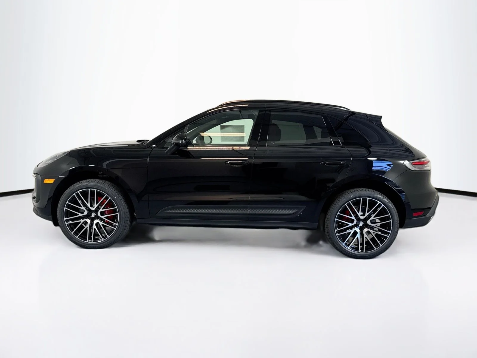 New 2026 Black Porsche S image 2