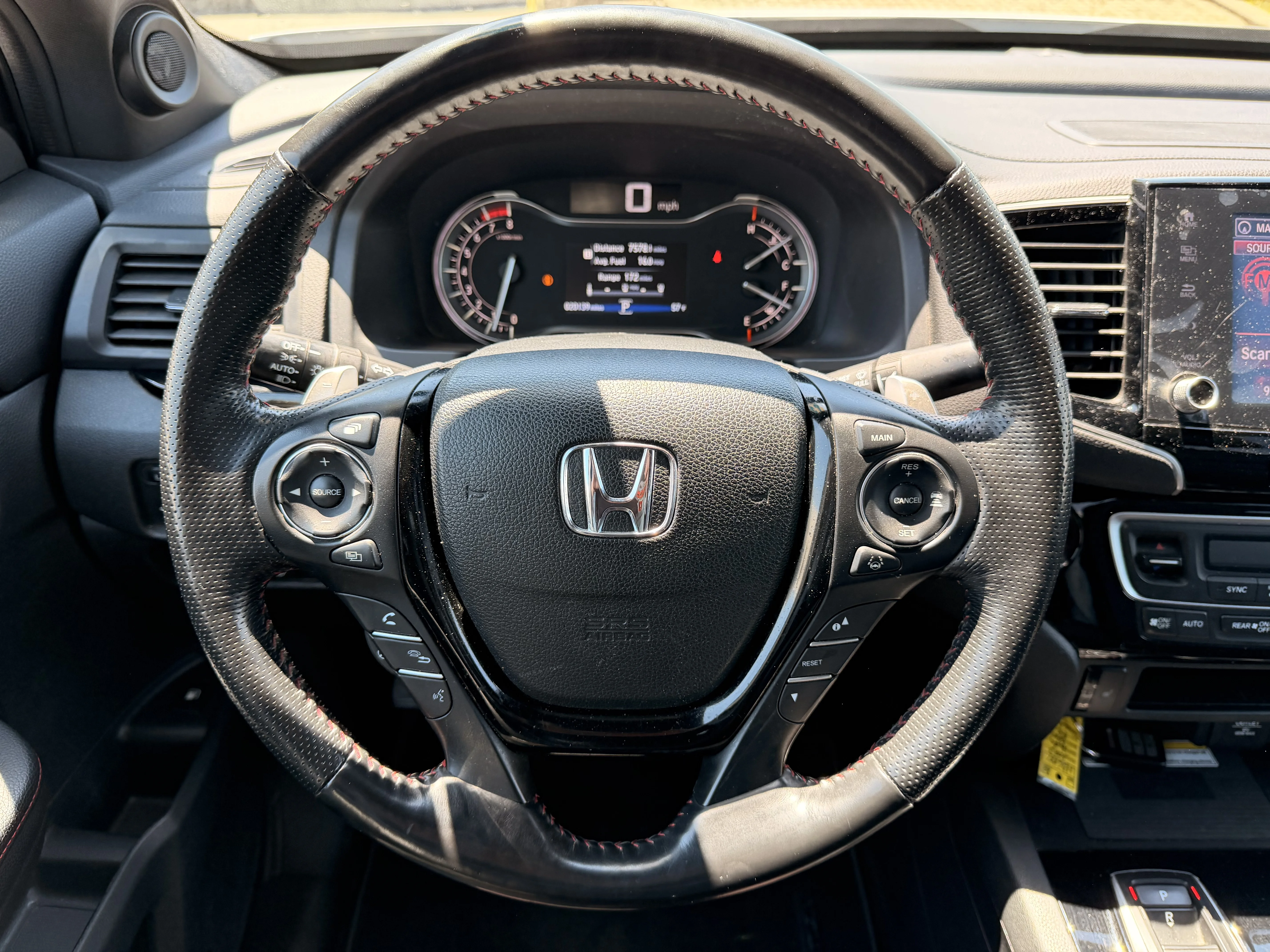 Certified Used 2023 Platinum White Pearl Honda Black Edition image 18