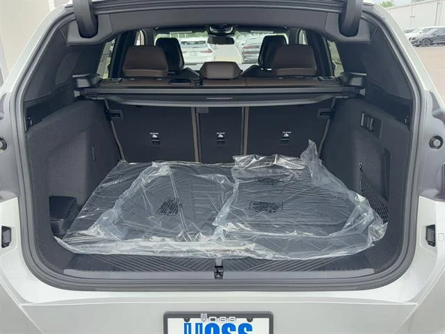 New 2026 Mineral White Metallic BMW 30 xDrive image 5