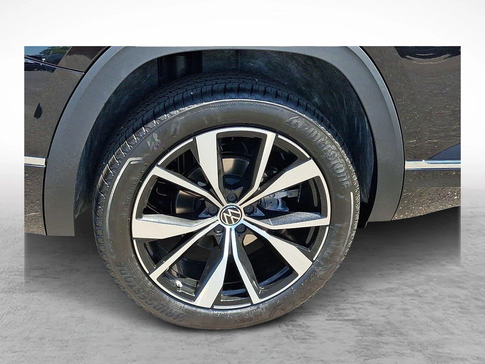 New 2026 Deep Black Pearl Volkswagen 2.0T SEL Premium R-Line image 7