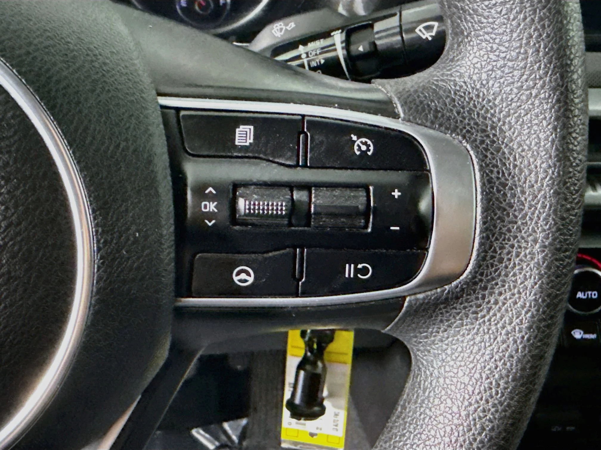 Used 2022 Ebony Black Kia LX image 11