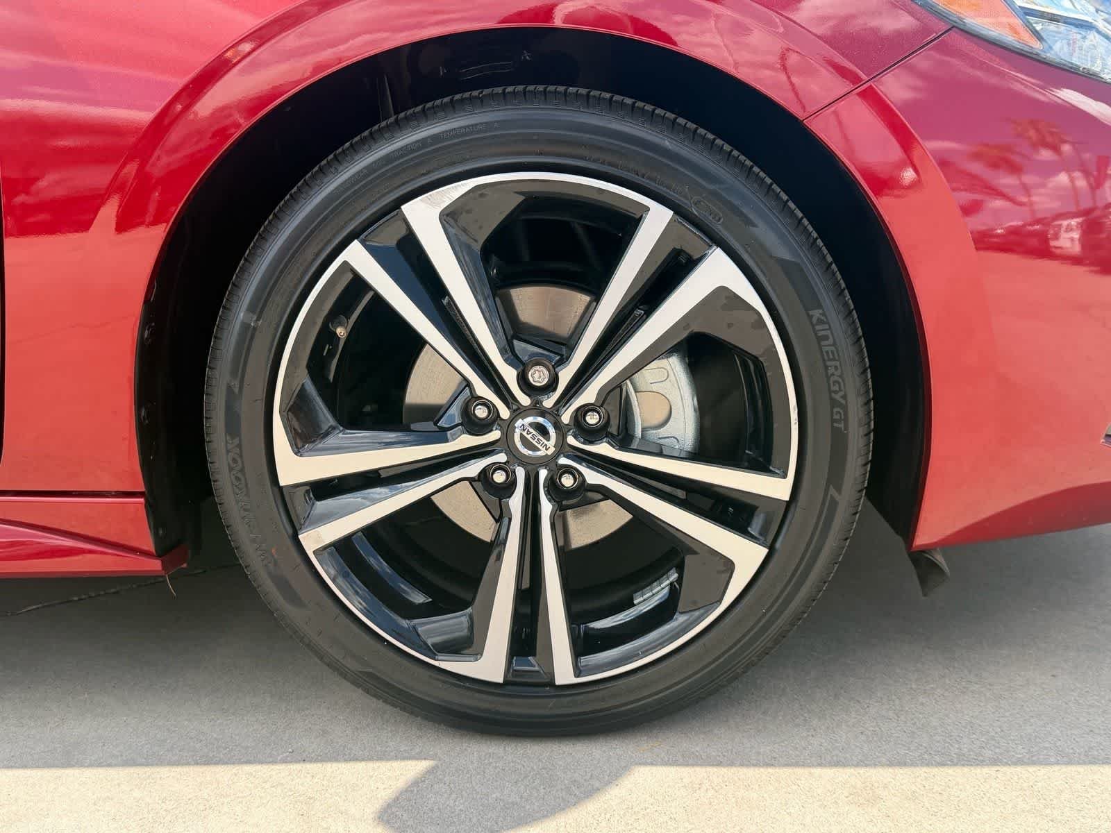 Certified Used 2021 Scarlet Ember Tintcoat Nissan SR image 10