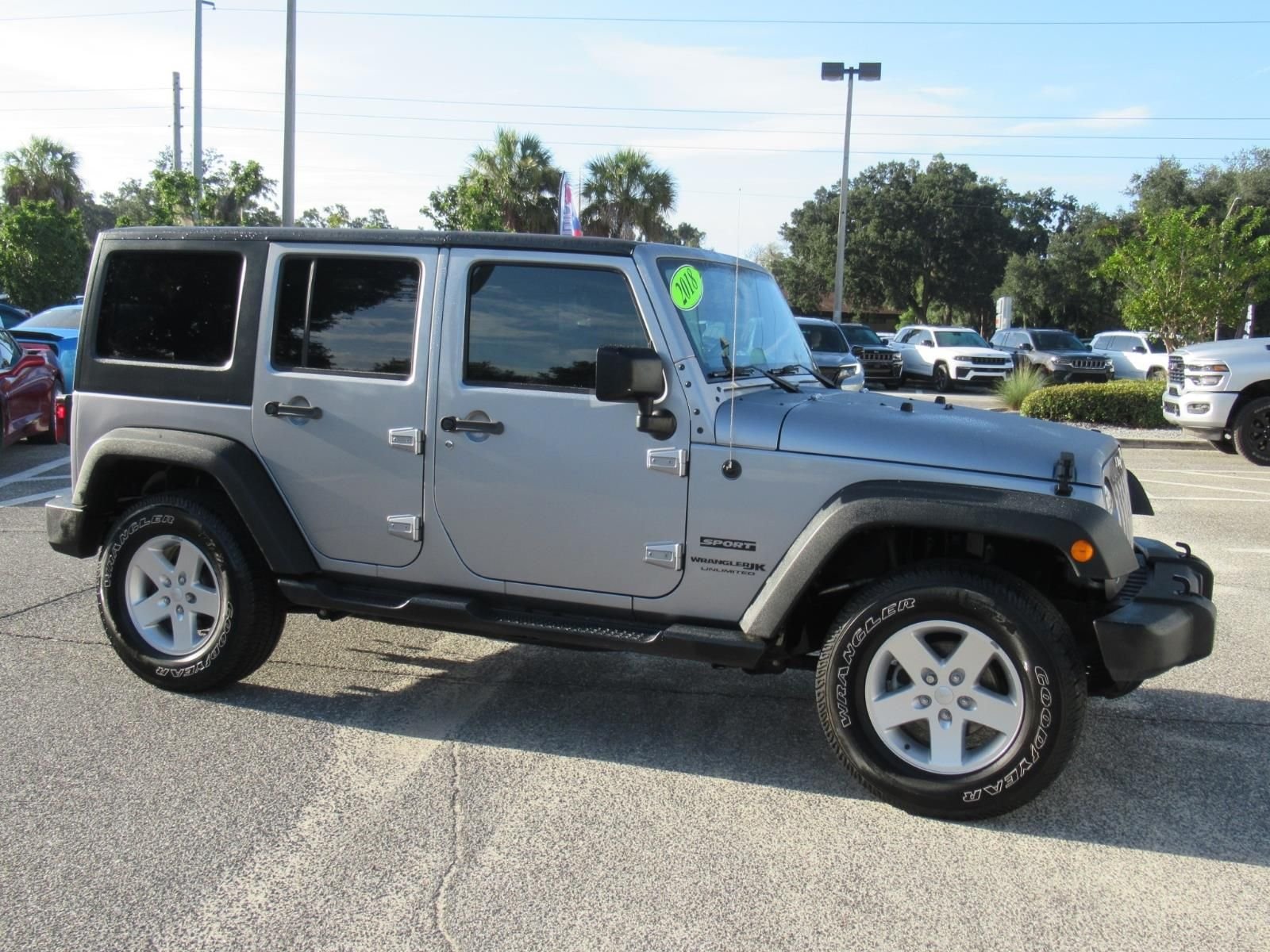 Used 2018 Silver Jeep Unlimited Sport image 2