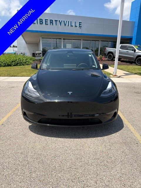 Black 2023 Tesla Model Y Long Range AWD SUV / Crossover All-Wheel Drive