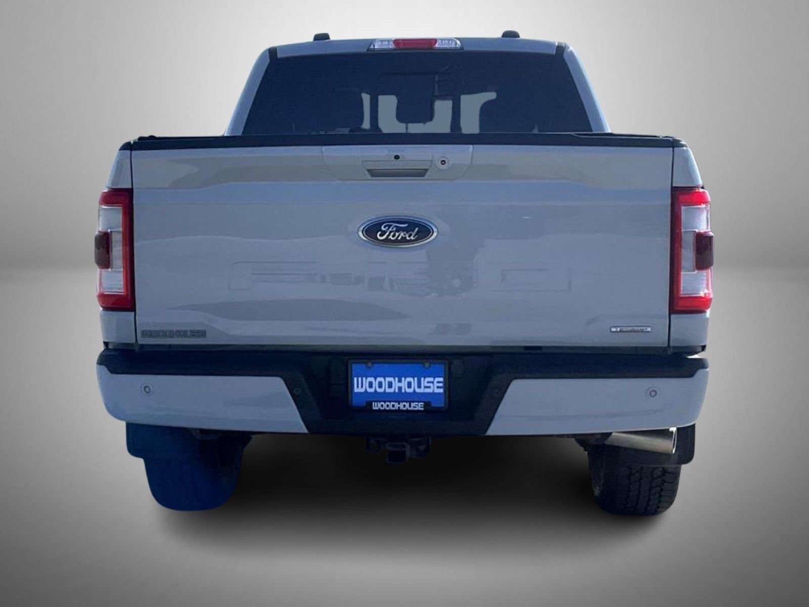 Used 2023 White Ford Lariat image 6