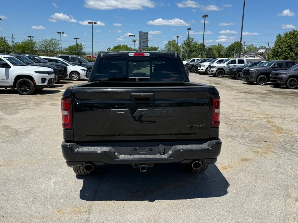 New 2026 Diamond Black Crystal Pearl-Coat Exterior Paint RAM Express image 7