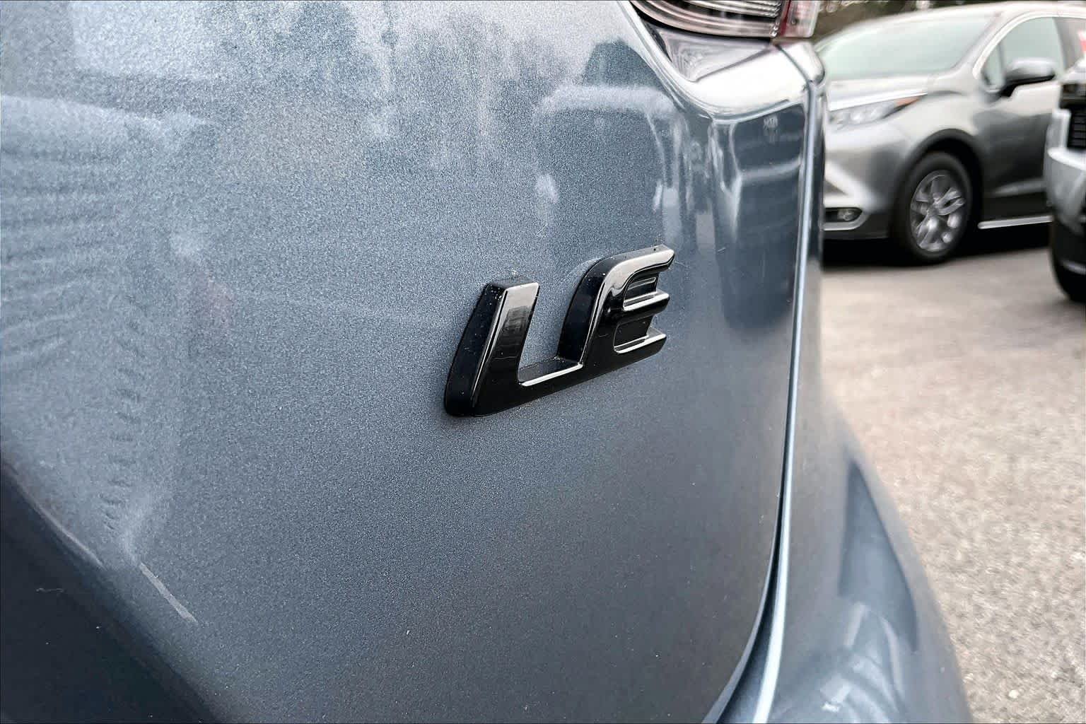 Used 2022 Celestite Toyota LE image 10