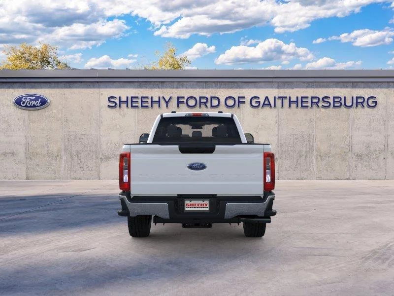 New 2026 Oxford White Ford XL image 6