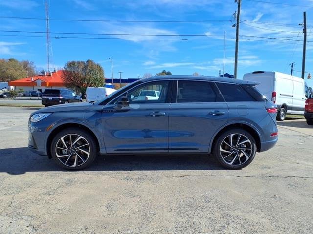 New 2024 Whisper Blue Lincoln Grand Touring image 18
