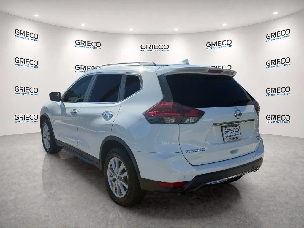 Used 2019 White Nissan SV image 5