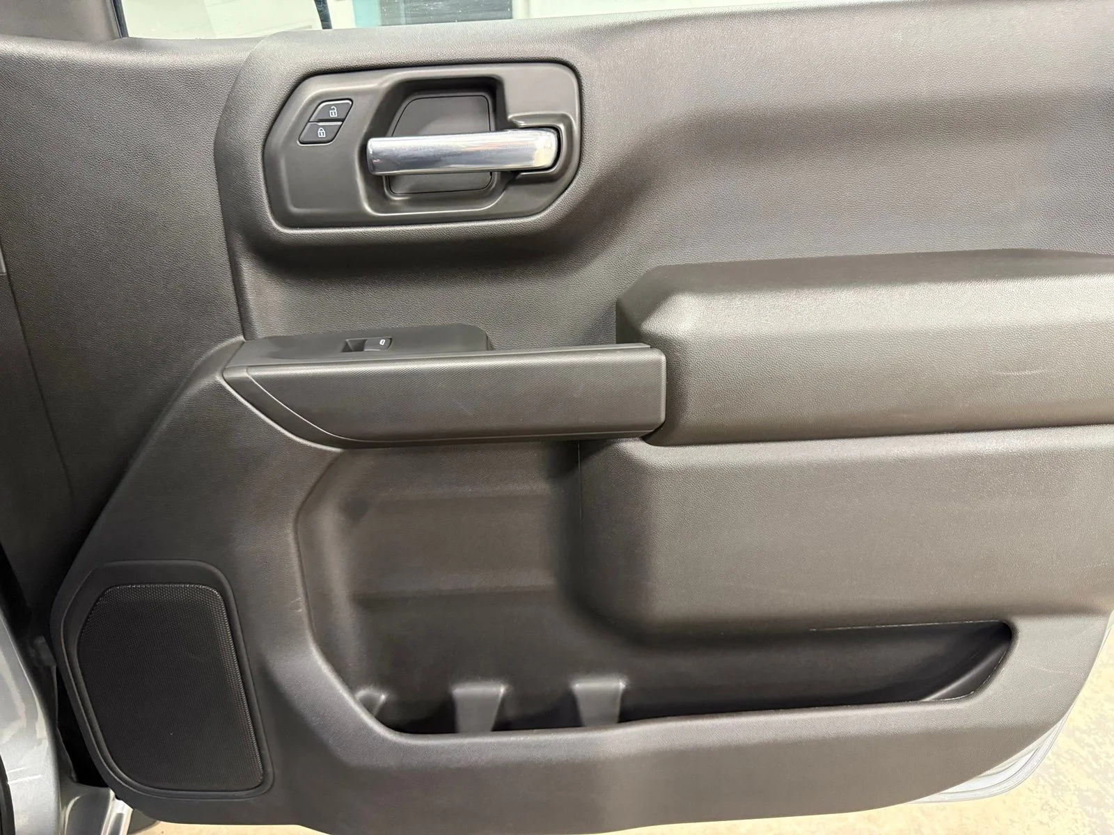 Used 2024 Silver GMC Pro image 21