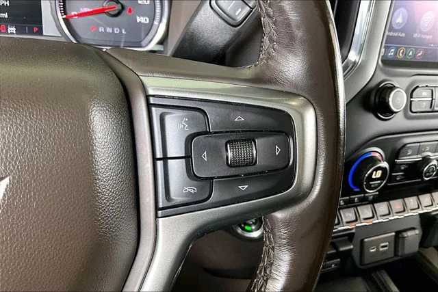 Used 2019 White Chevrolet LTZ image 11