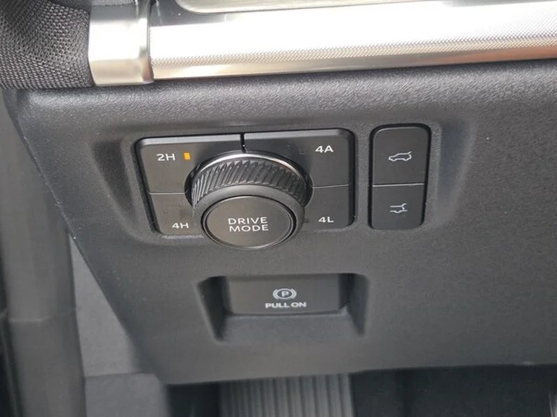 New 2027 Dark Matter Gray Metallic Ford MAX Platinum image 27