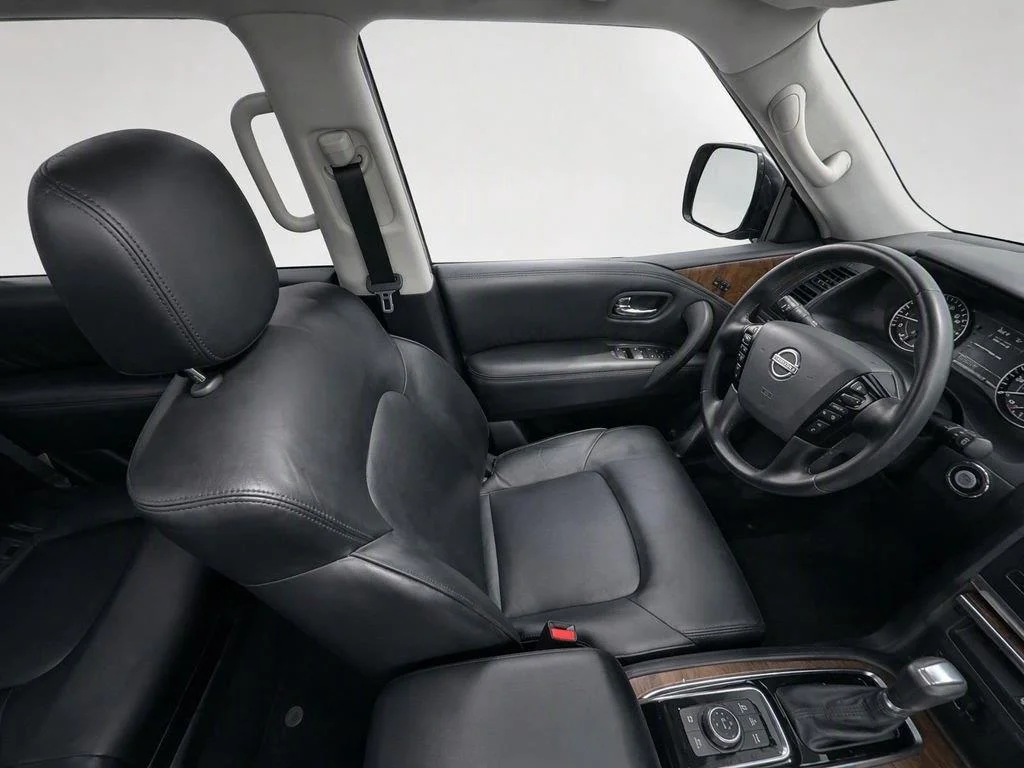 Used 2023 Super Black Nissan SL image 20