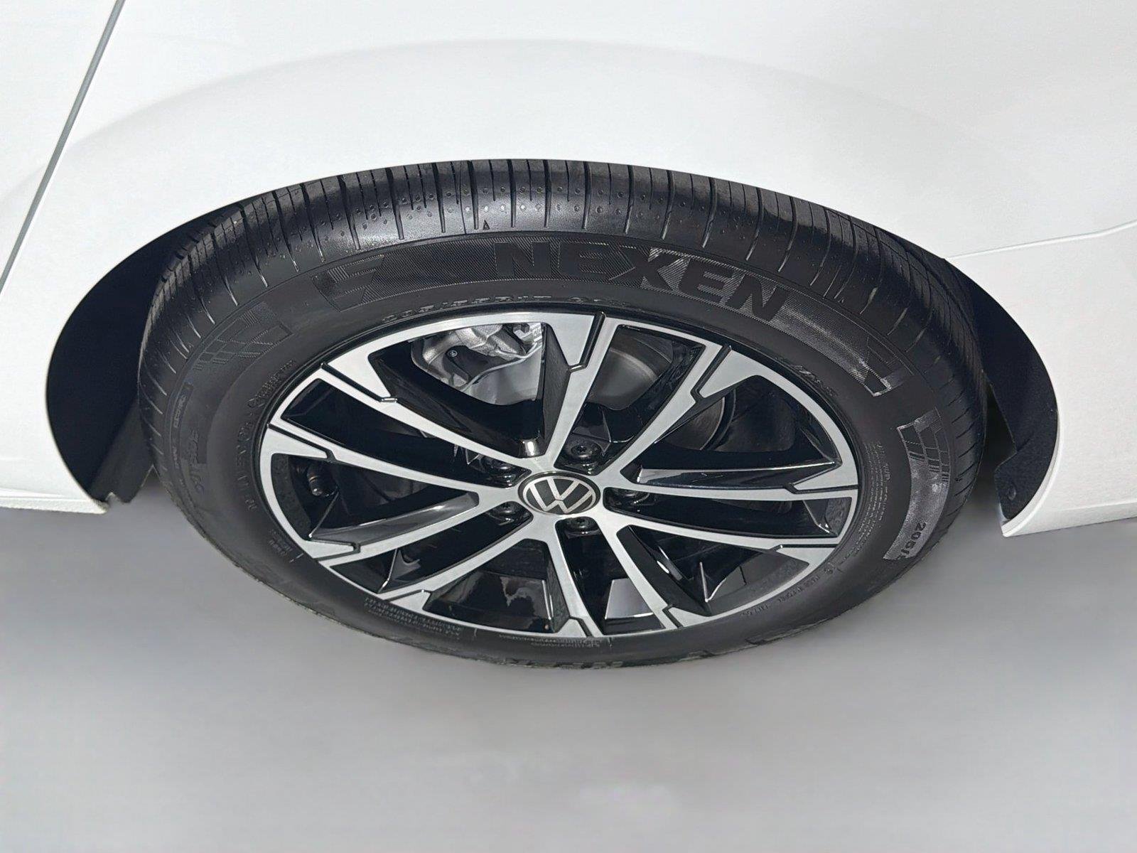 New 2027 Pure White Volkswagen Sport image 28