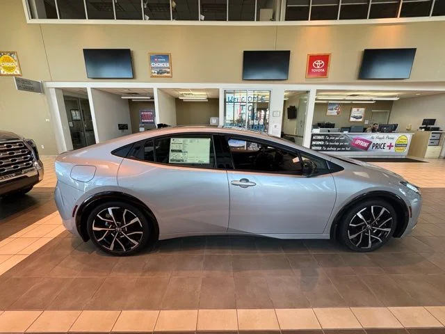 New 2025 Cutting Edge Toyota XSE Premium image 2