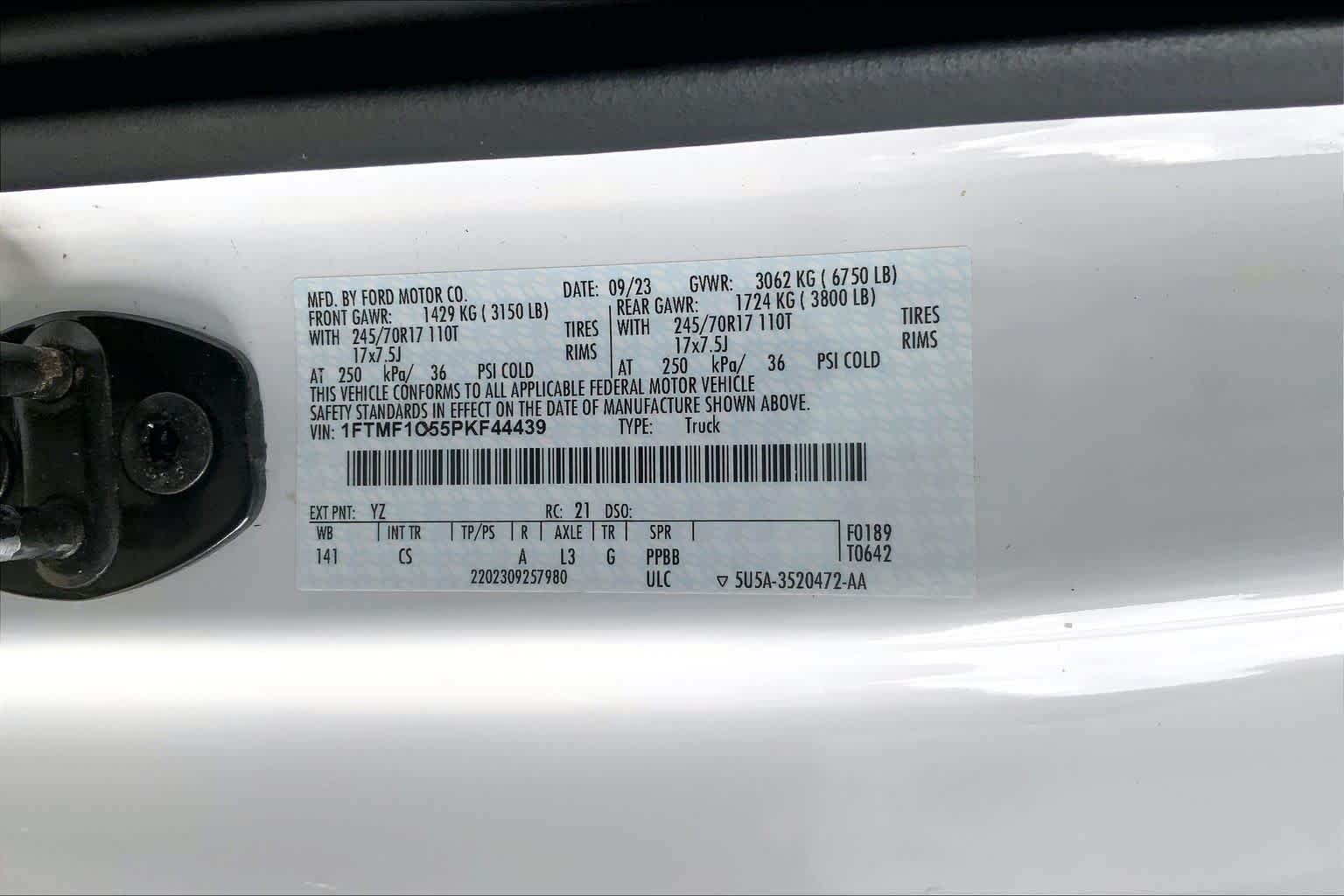 Used 2023 Oxford White Ford XL image 27