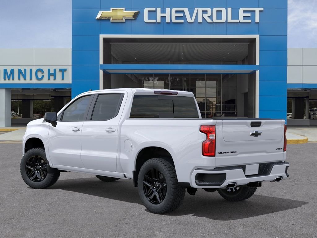 New 2026 Summit White Chevrolet RST image 3