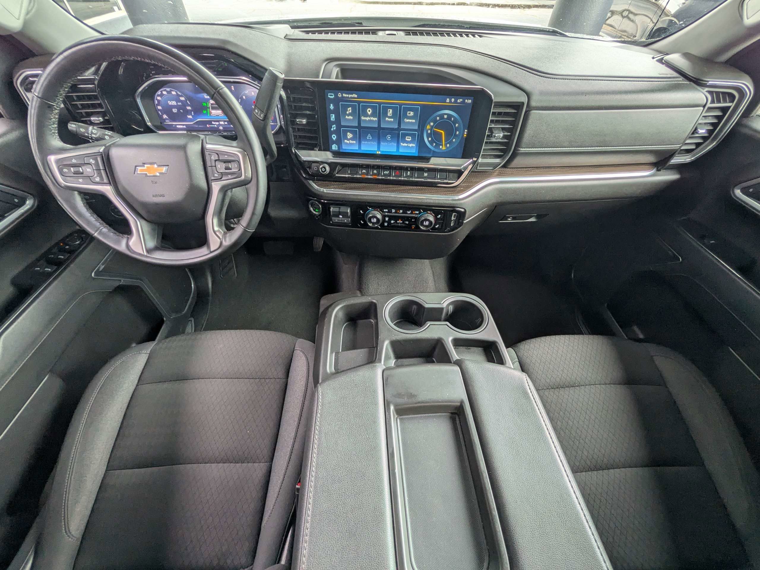 Used 2025 White Chevrolet LT image 10