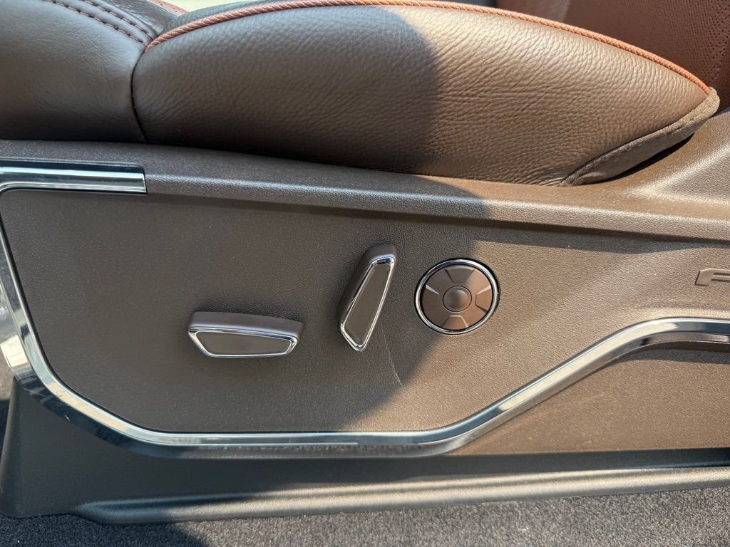 New 2026 Star White Metallic Tri-Coat Ford King Ranch® image 7