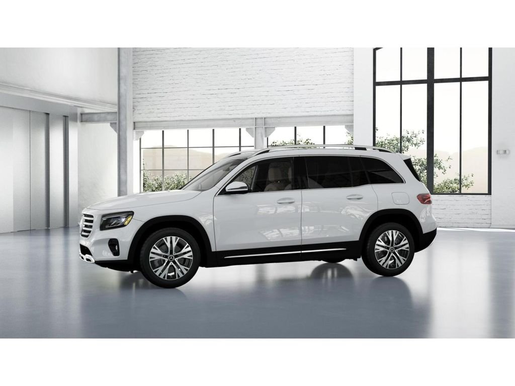 Used 2026 Polar White Mercedes-Benz GLB 250 4MATIC® image 36