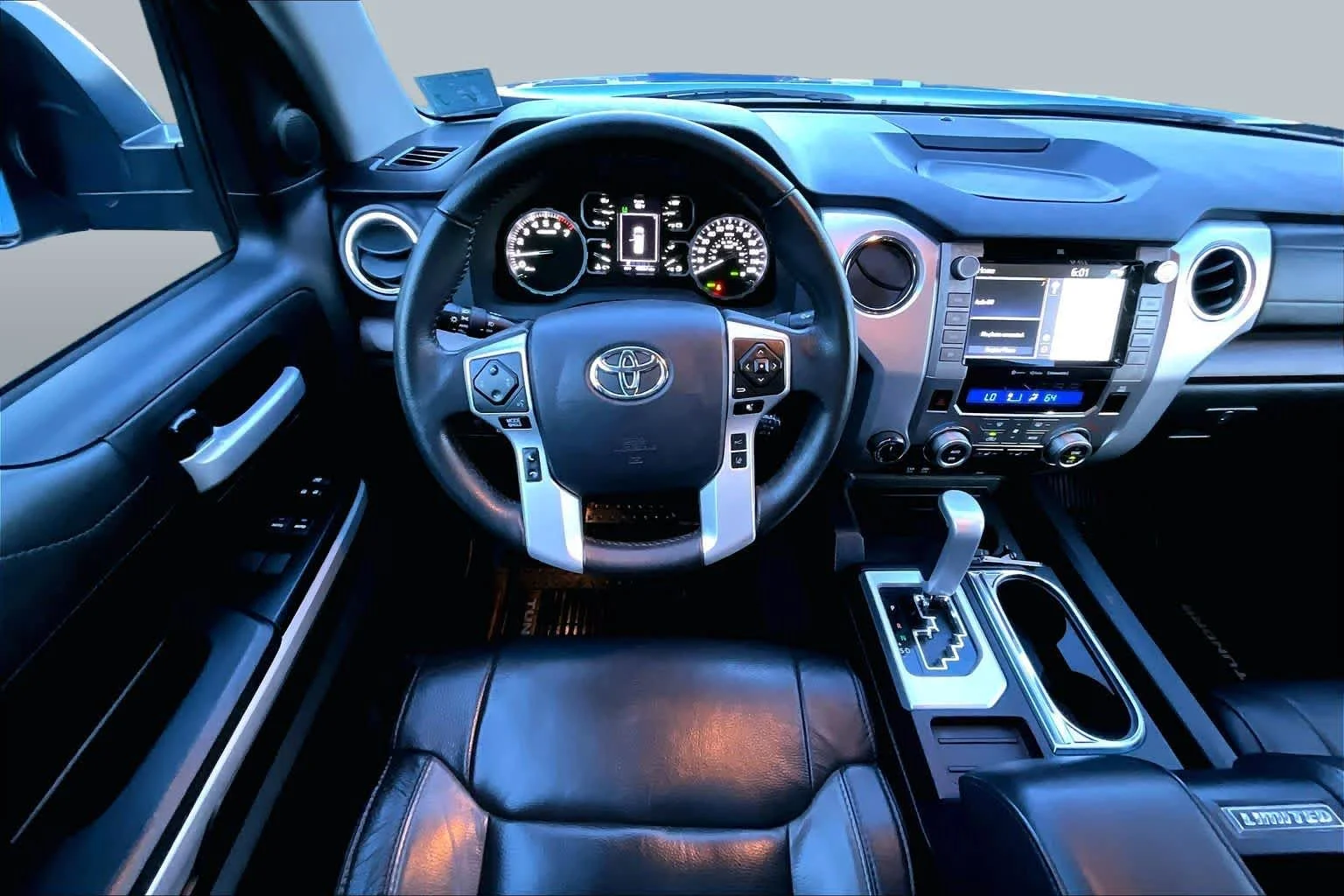 Certified Used 2020 Cavalry Blue Toyota Limited image 6