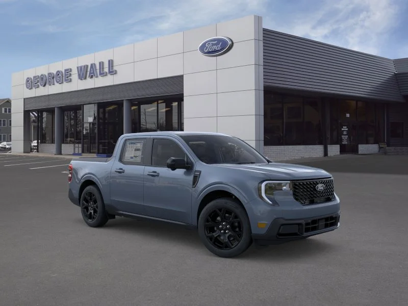 New 2025 Azure Gray Metallic Tri-Coat Ford Lariat® image 31