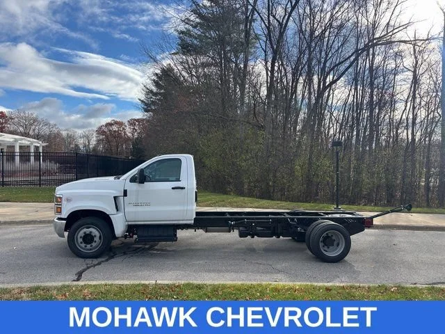 New 2023 Summit White Chevrolet Work Truck image 2