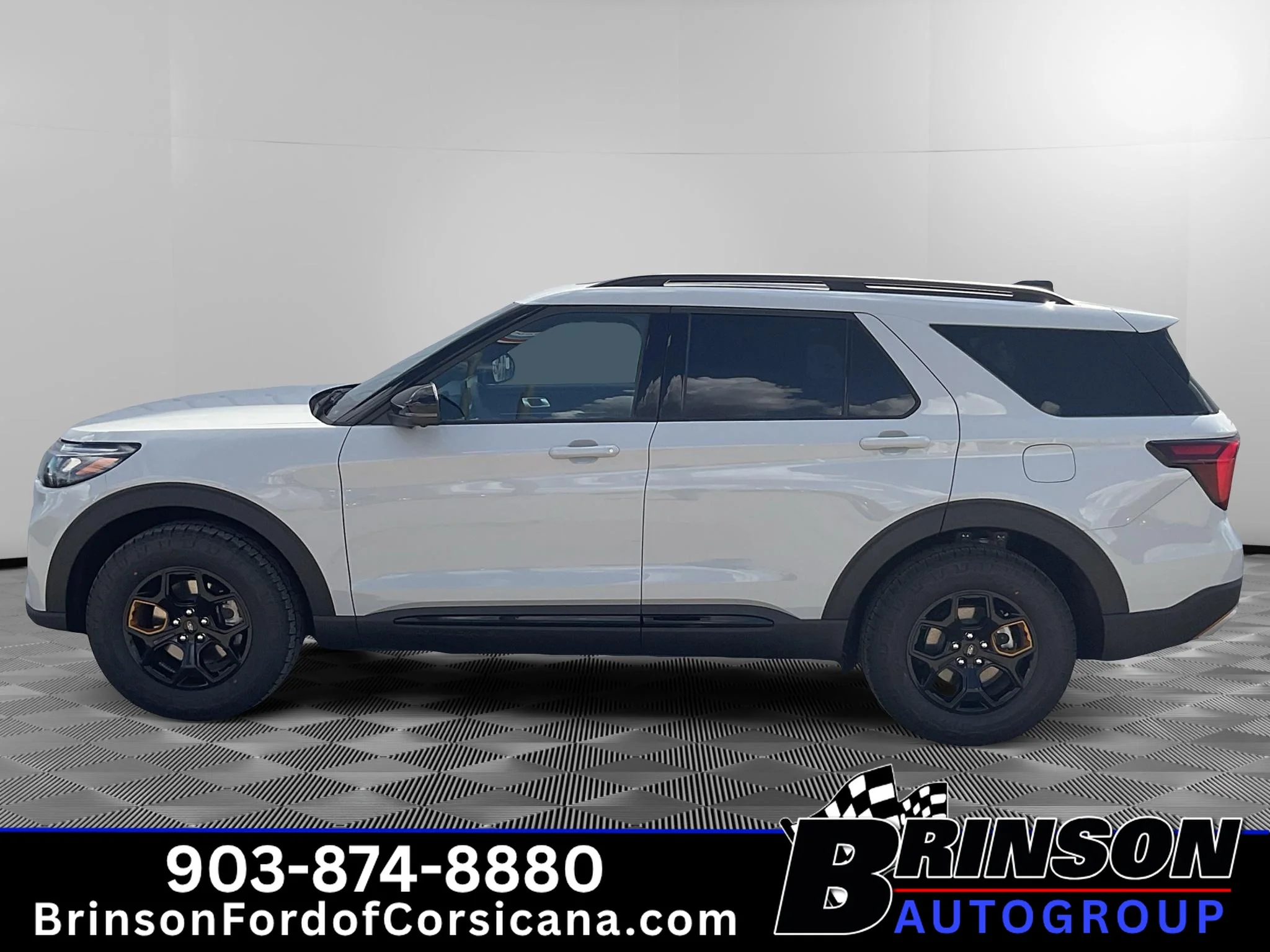 New 2027 Avalanche Gray Ford Tremor® image 3