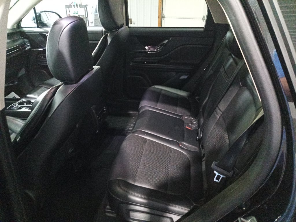 Used 2023 Black Lincoln Standard image 16