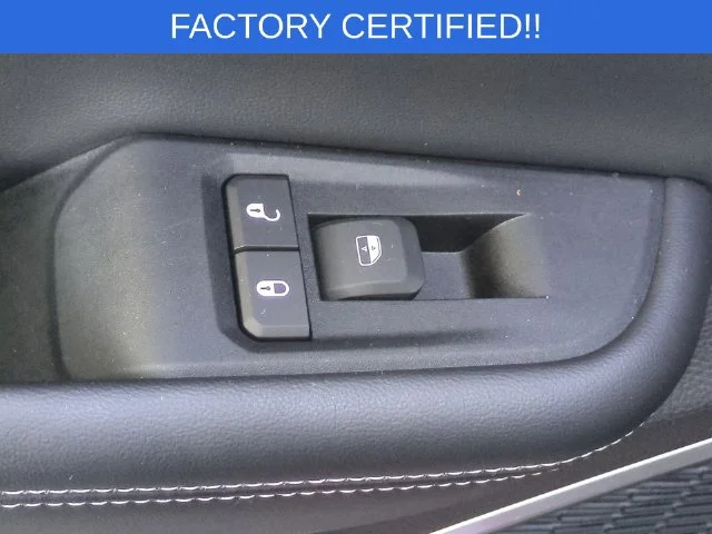 Used 2025 Red Jeep Limited image 31