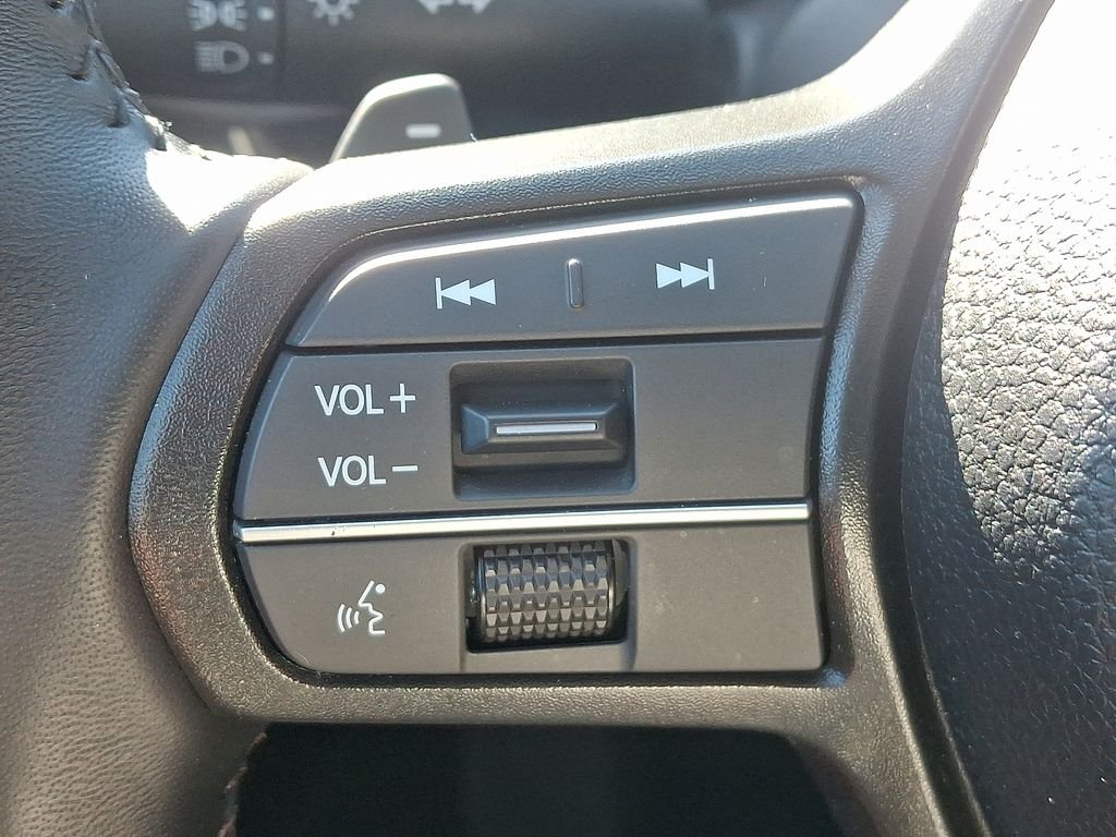 Certified Used 2025 Urban Gray Pearl Honda HYBRID EX-L image 22
