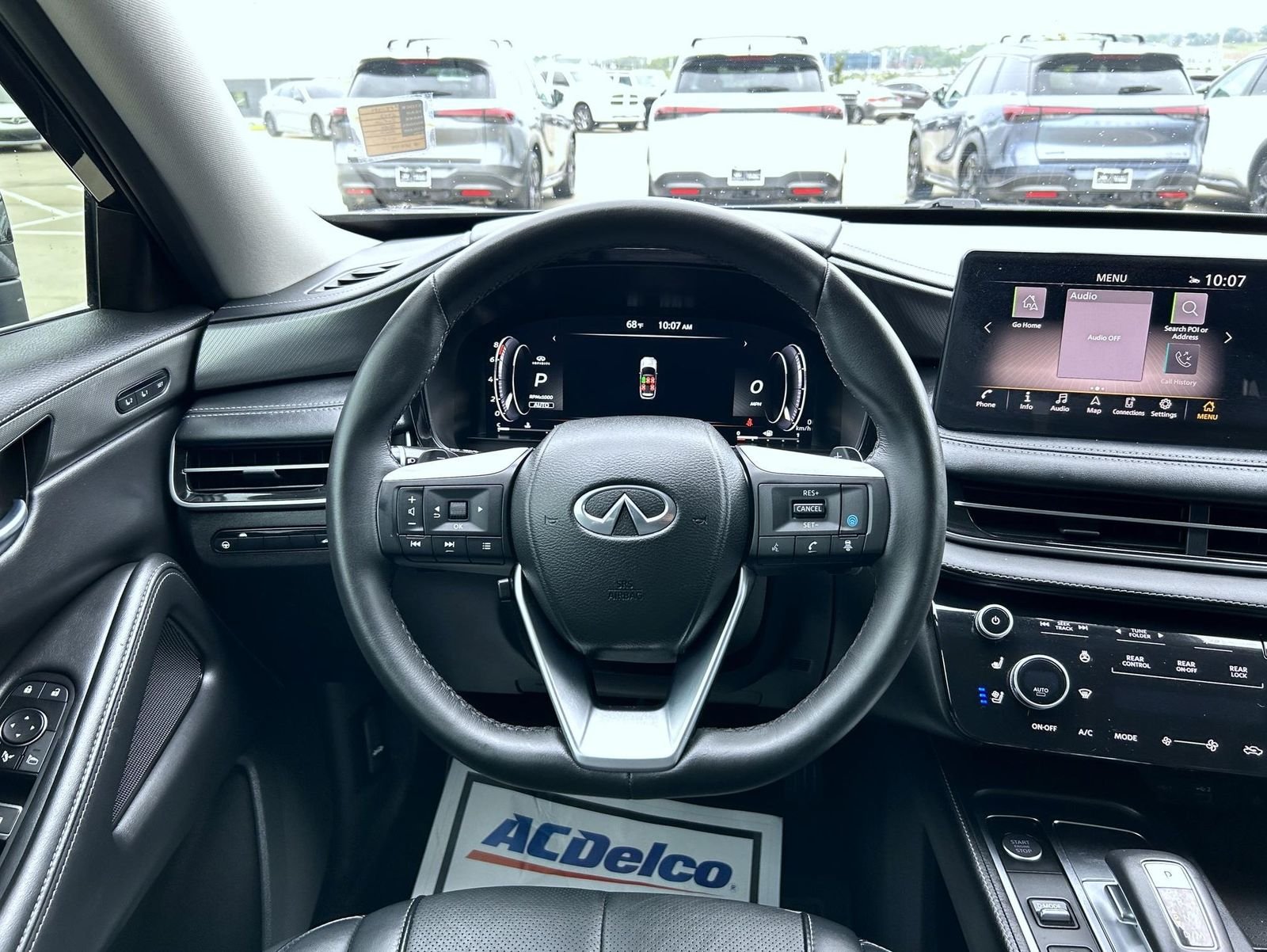 Certified Used 2023 Black INFINITI LUXE image 11