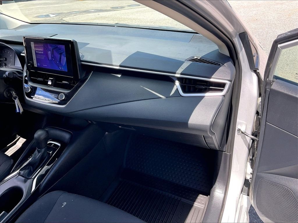 Used 2025 Classic Silver Metallic Toyota LE image 12
