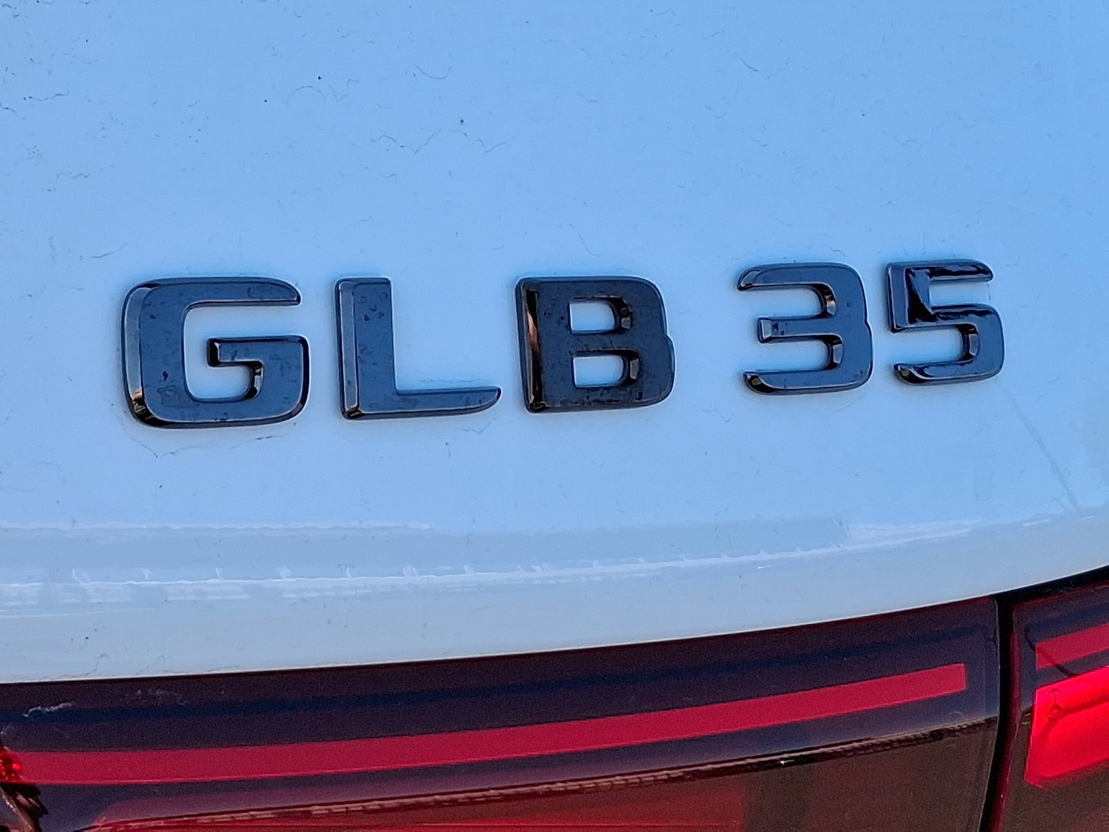 New 2026 Polar White Mercedes-Benz AMG® GLB 35 4MATIC® SUV image 30