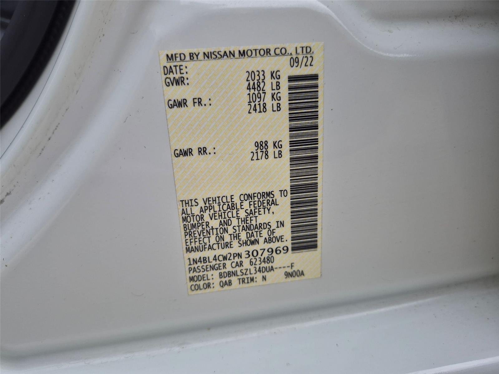 Used 2023 Glacier White Nissan 2.5 SR image 34