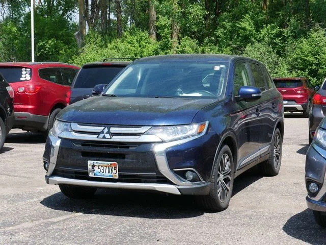 2018 Mitsubishi Outlander SE S-AWC's photo