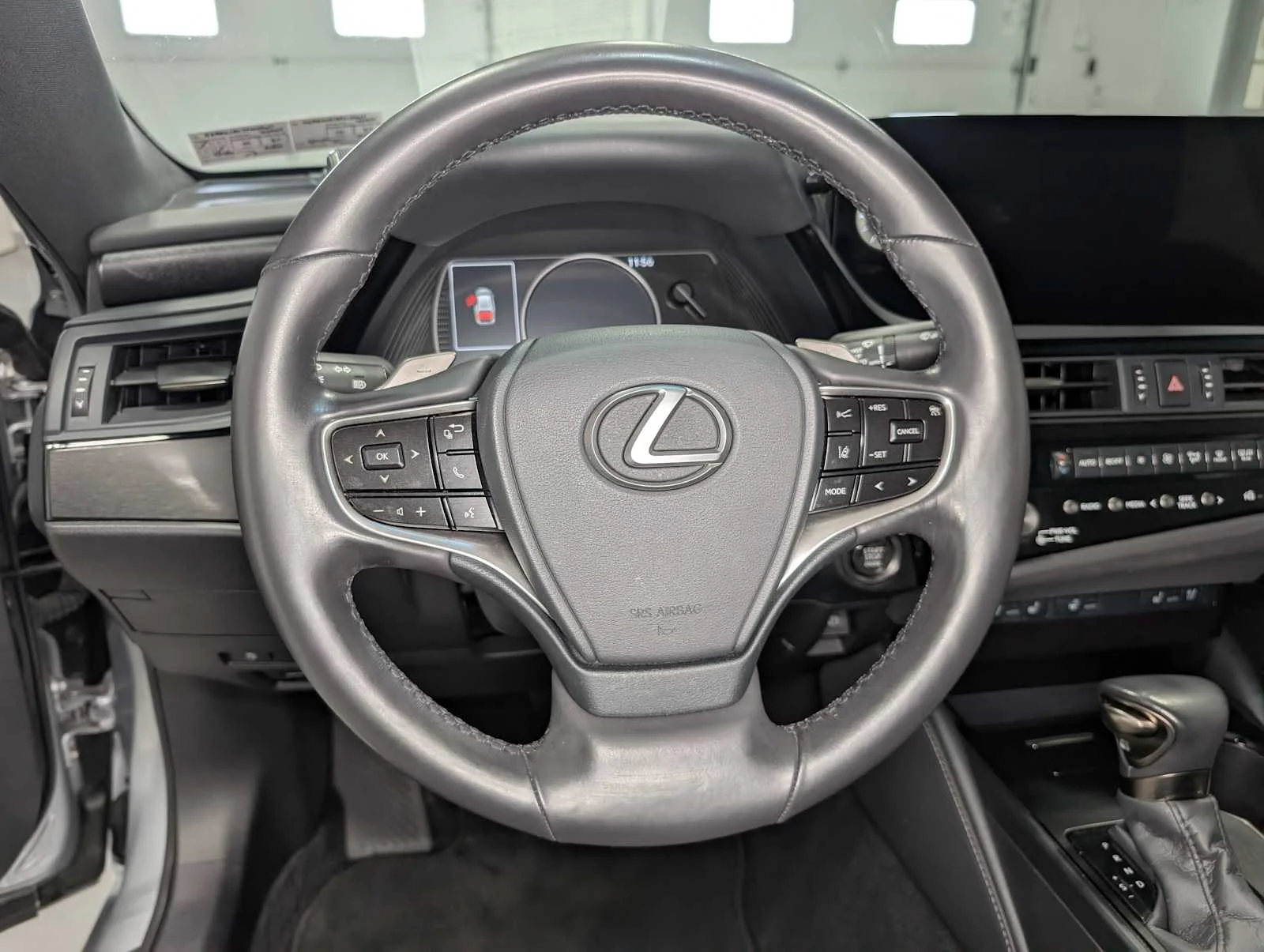 Used 2023 Iridium Lexus  image 36