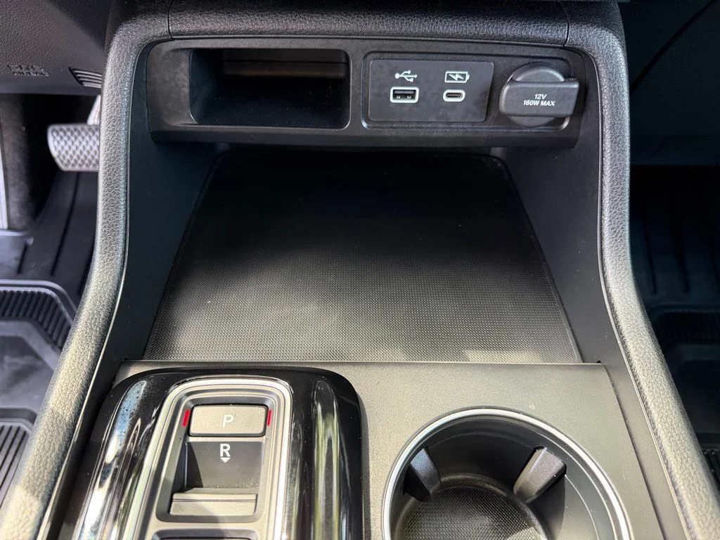 Used 2024 Lunar Silver Metallic Honda AWD SPORT image 26